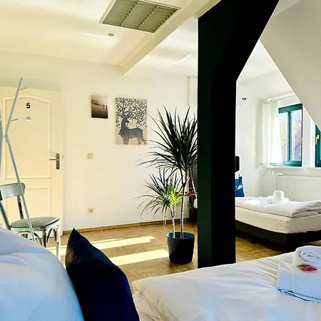 Quartier Rothenfelde-12 Betten-parkplatz-waschmaschine-wlan * Wolfsburg